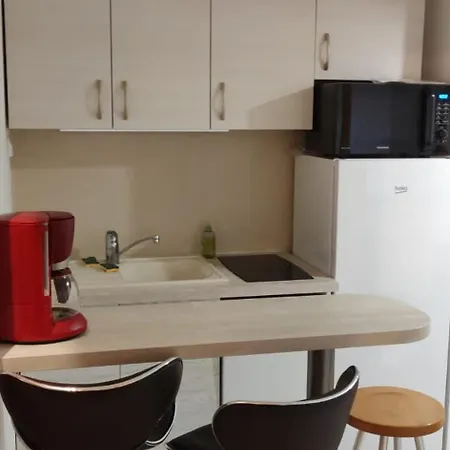 T2 Plagne Villages Skis Au Pied 32m2 Tres Bien Equipe